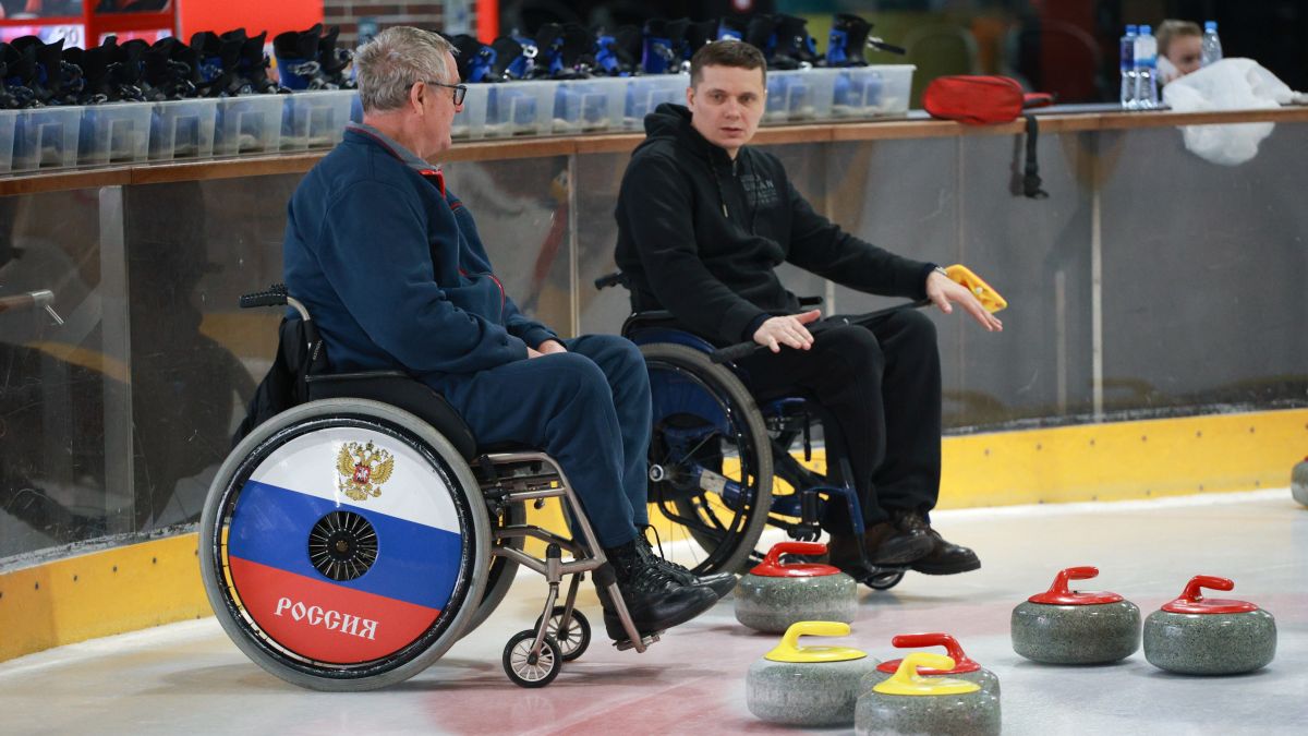 Керлинг на колясках в Барнауле