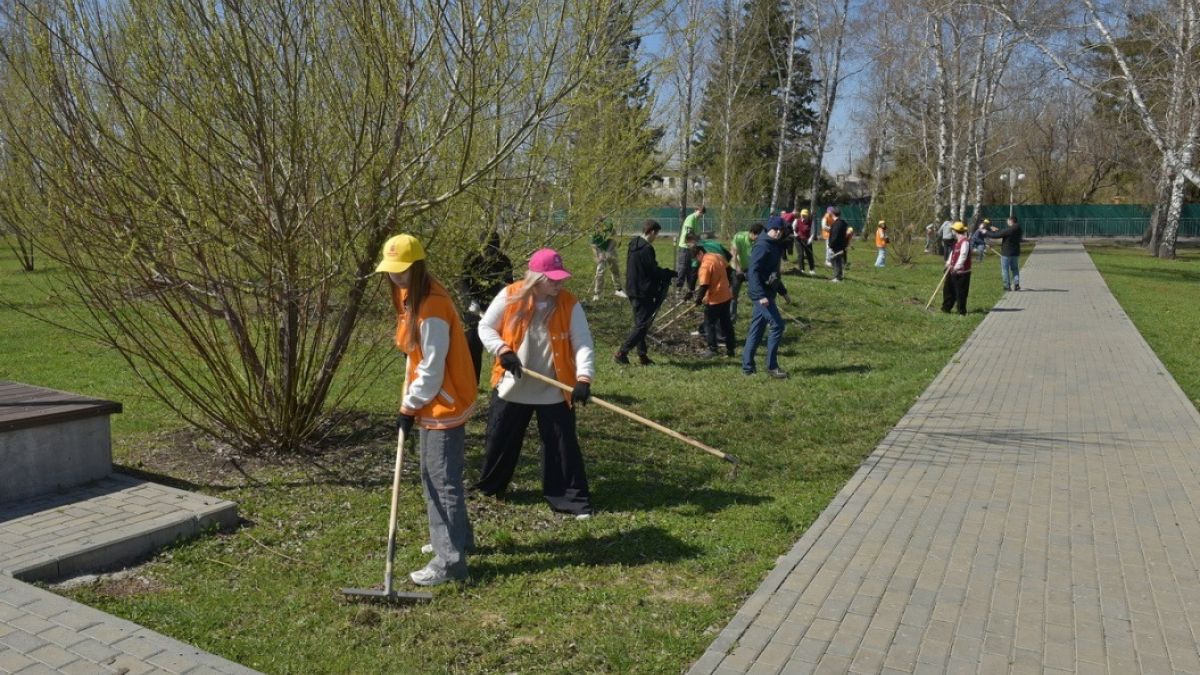 Общегородской субботник в Барнауле