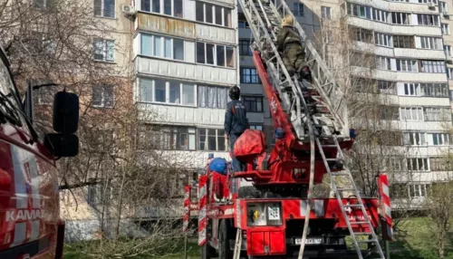 В квартире девятиэтажки на улице Юрина произошел пожар из-за сигареты
