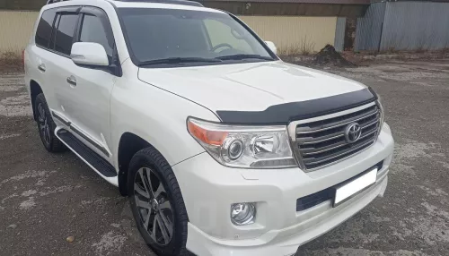 Land Cruiser в самой полной комплектации продают за 4,3 млн рублей в Горно-Алтайске