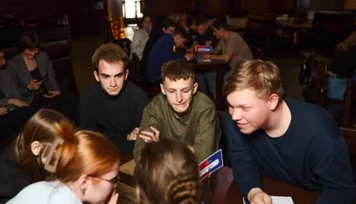 Барнаульский водоканал собрал студентов на Брейн-Арене