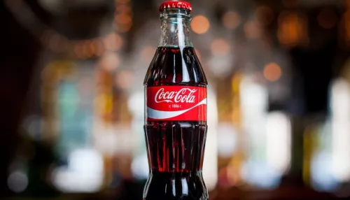 День рождения Coca-Cola: история всемирно известного напитка