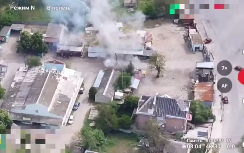 Украинские дроны массово атаковали рынок в Алешках, есть погибшие