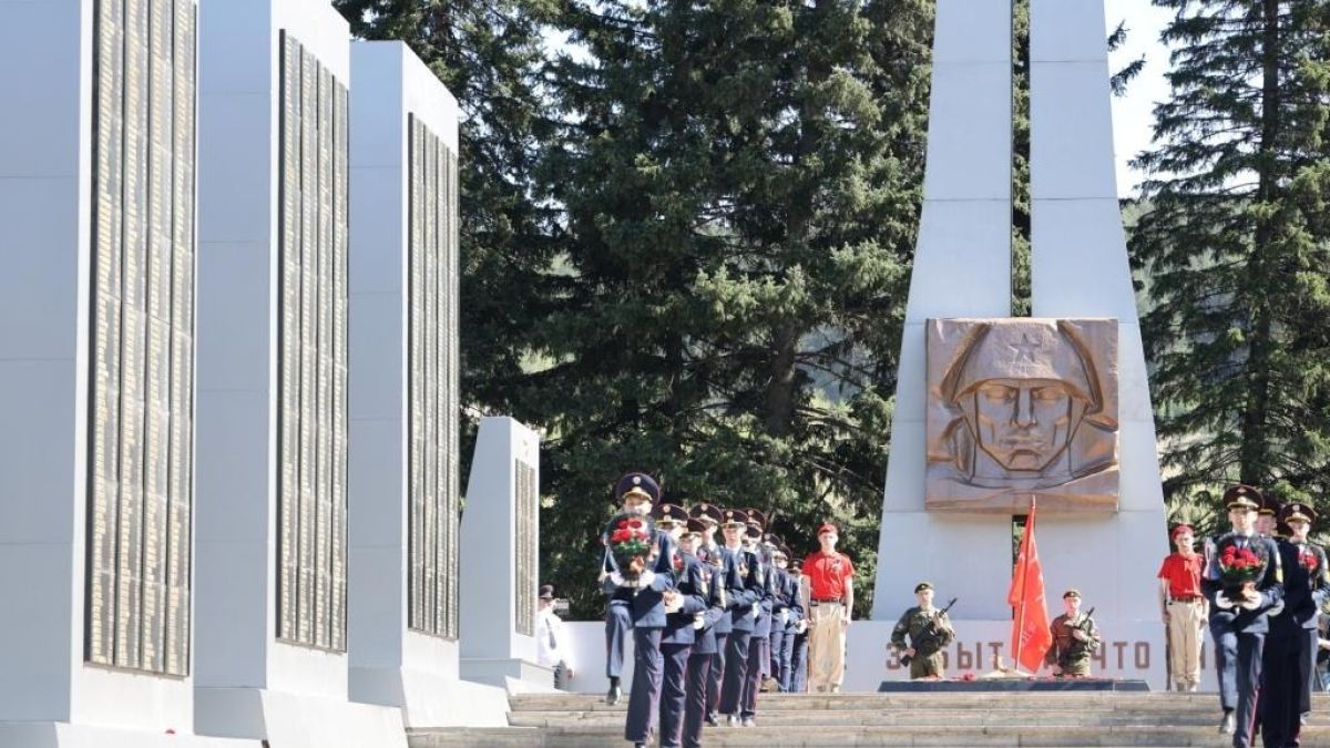 Мемориал Славы в Горно-Алтайске