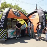 Игры и дегустации: БПЗ поздравил барнаульцев с Днем Победы. Фоторепортаж