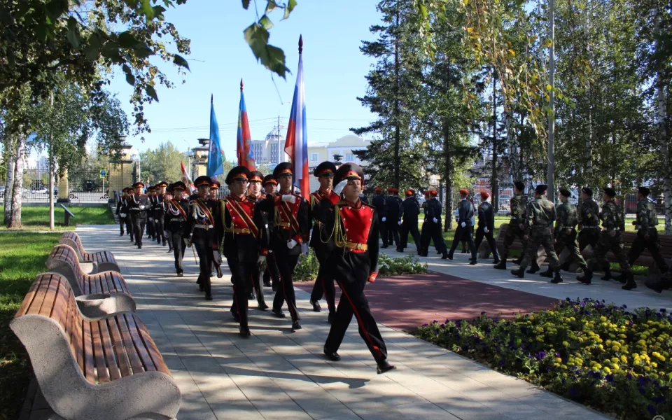 В барнаульском парке Центральный пройдет масштабный кадетский бал