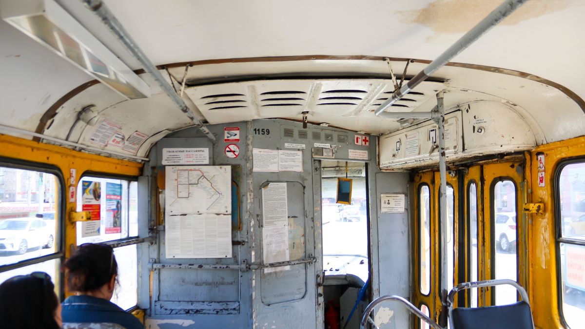 Трамваи Барнаула и их пассажиры