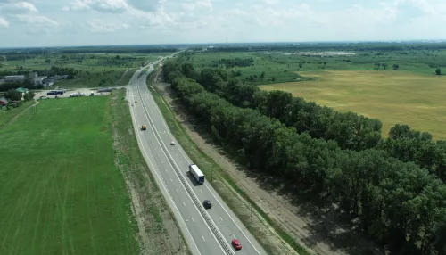 Ямами и авариями на Чуйском тракте возмутились в АКЗС и призвали наказать подрядчика