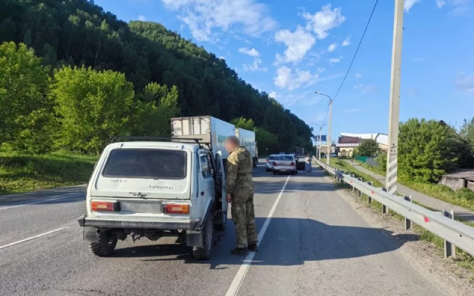 В Майме столкнулись три автомобиля, есть пострадавшие