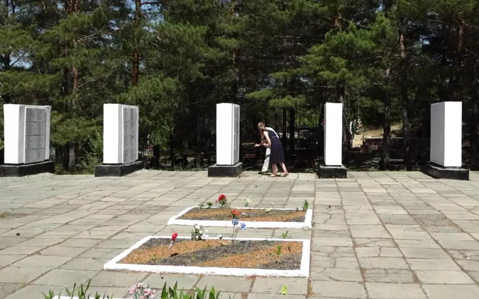 В Барнауле планируют отремонтировать памятник погибшим от ран солдатам ВОВ