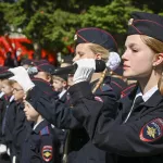 Кадеты устроили стрельбу и станцевали вальс в Барнауле. Фото