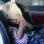 Штраф за перевозку детей без детских кресел хотят увеличить в два раза