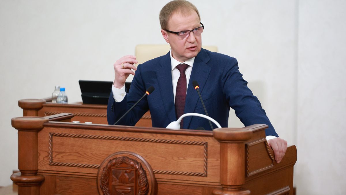 Сессия АКЗС. Отчет губернатора Виктора Томенко 