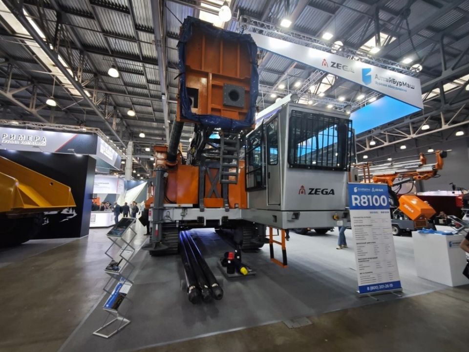 Продукция ZEGA на выставке MiningWorld Russia 2025 Продукция ZEGA на выставке MiningWorld Russia 2025