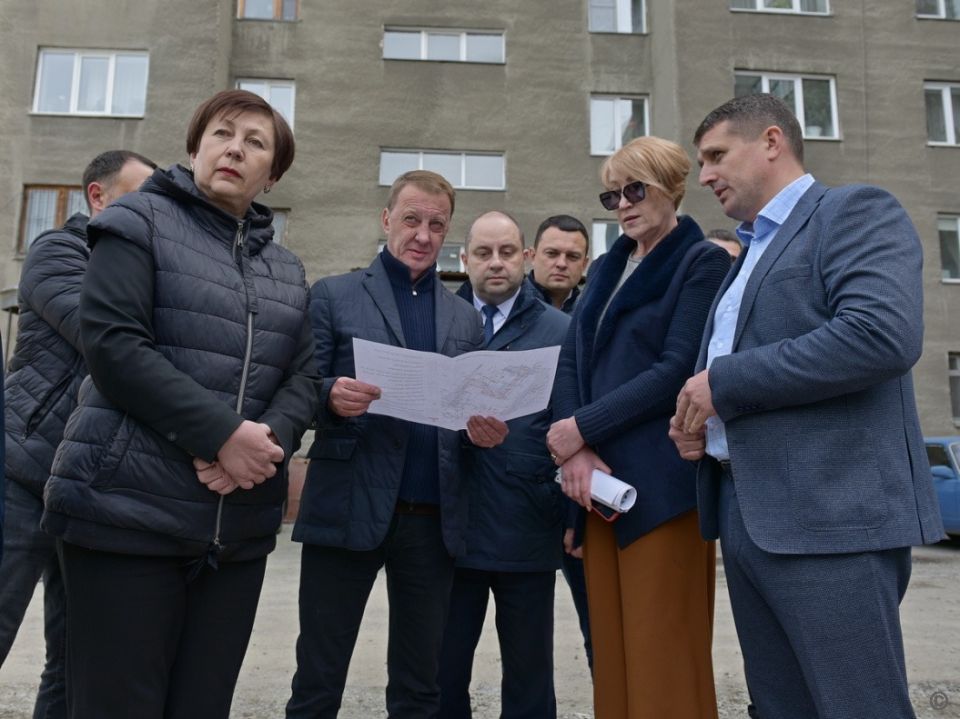 Благоустройство дворов в Барнауле Благоустройство дворов в Барнауле