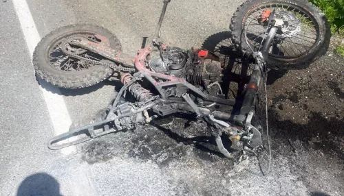 На Алтае 12-летний мотоциклист попал в больницу после серьезного ДТП с легковушкой