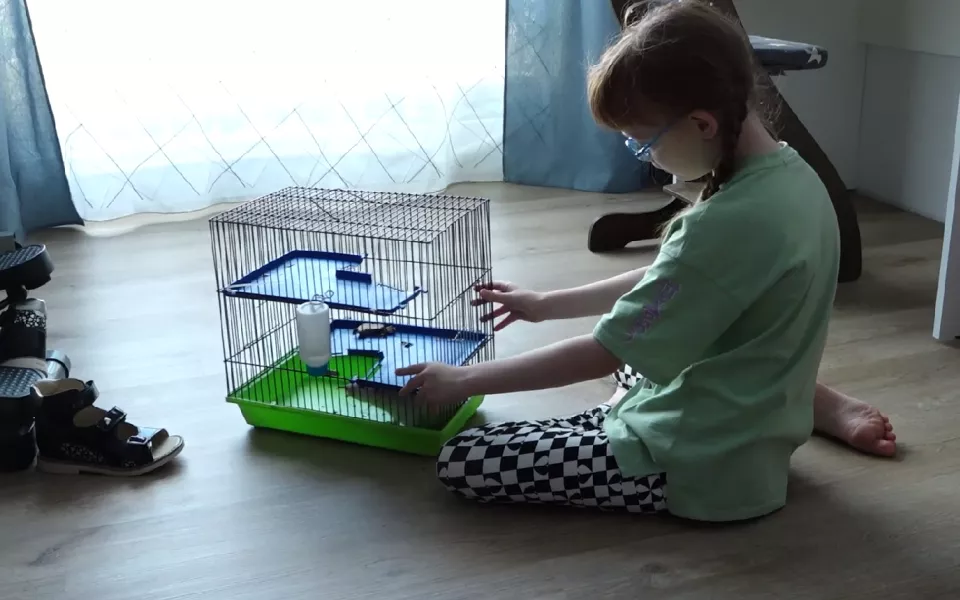 Юной жительнице Барнаула срочно требуется дорогостоящее лечение