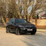 BMW X5 со спортивными сиденьями продают в Барнауле за 6,5 млн рублей. Фото