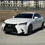 Спортивный Lexus с задним приводом продают за 2,8 млн рублей в Республике Алтай