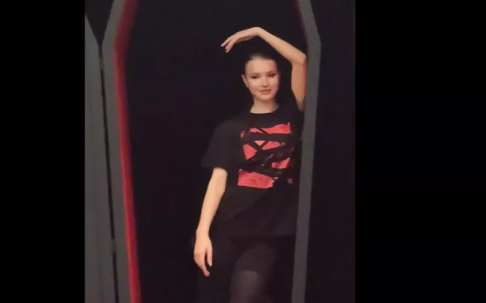 Фигуристка Анна Щербакова опубликовала видео с гробом