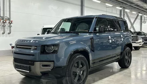 Land Rover Defender мощностью 400 лошадей продают за 13 млн рублей в Барнауле