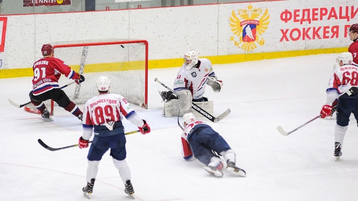 Хоккеисты "Алтая" превзошли сами себя в матче 13 марта