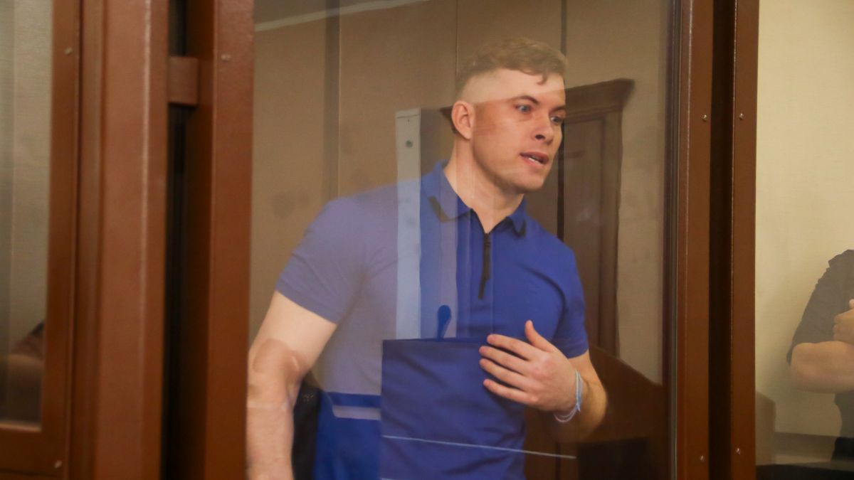 Антон Шеломенцев в суде