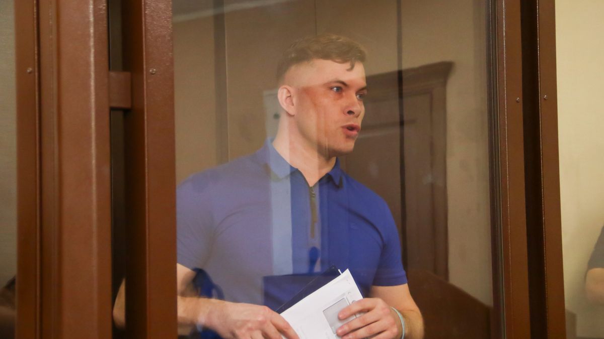 Антон Шеломенцев в суде