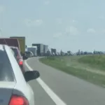 Авария парализовала движение на Чуйском тракте: фото гигантской пробки