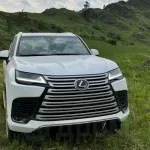 Lexus в пленке и с полной шумоизоляцией продают в Барнауле за 14,5 млн рублей