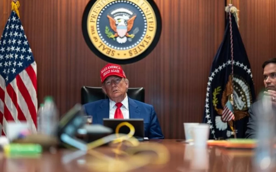 США нанесли массированные удары по Ирану и пригрозили новой атакой