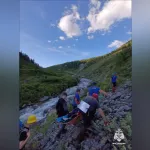 Сотрудники МЧС спасли туристку в горах Республики Алтай