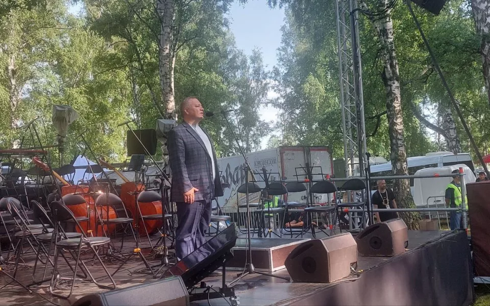 На малой родине поэта: в Косихе с аншлагом завершился фестиваль Рождественского