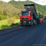 Дорогу на Казахстан продолжают ремонтировать в Республике Алтай. Фото