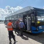 Общественный транспорт Барнаула проверили на чистоту