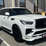 Восьмиместный Infiniti в люксовой комплектации продают за 11 млн в Барнауле. Фото