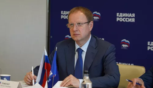Губернатор Виктор Томенко поздравил жителей Алтайского края с Днем народного единства