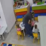 Соцсети: воспитатель придушила ребенка в частном детском саду Барнаула