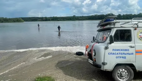 Тело утонувшей недалеко от пляжа женщины нашли в Бийске