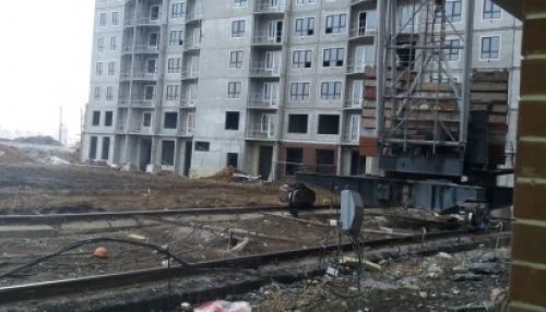 Алтайский Следком прокомментировал гибель рабочего на стройке в Барнауле