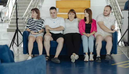 Обоюдно. Жительница Барнаула выиграла диван, так как соперник уступил победу