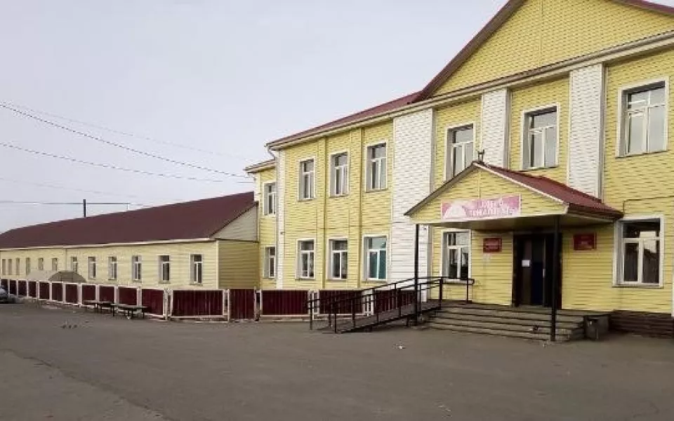 Почти 100 млн рублей направят на ремонт Кош-Агачской средней школы