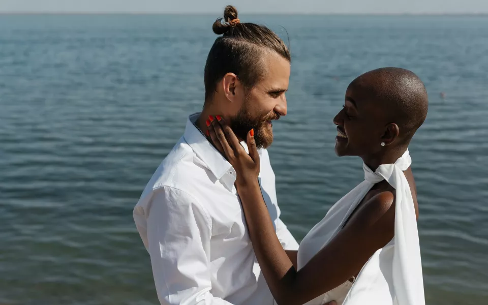 Африканская принцесса вышла замуж за парня из Алтайского края и переехала в Яровое