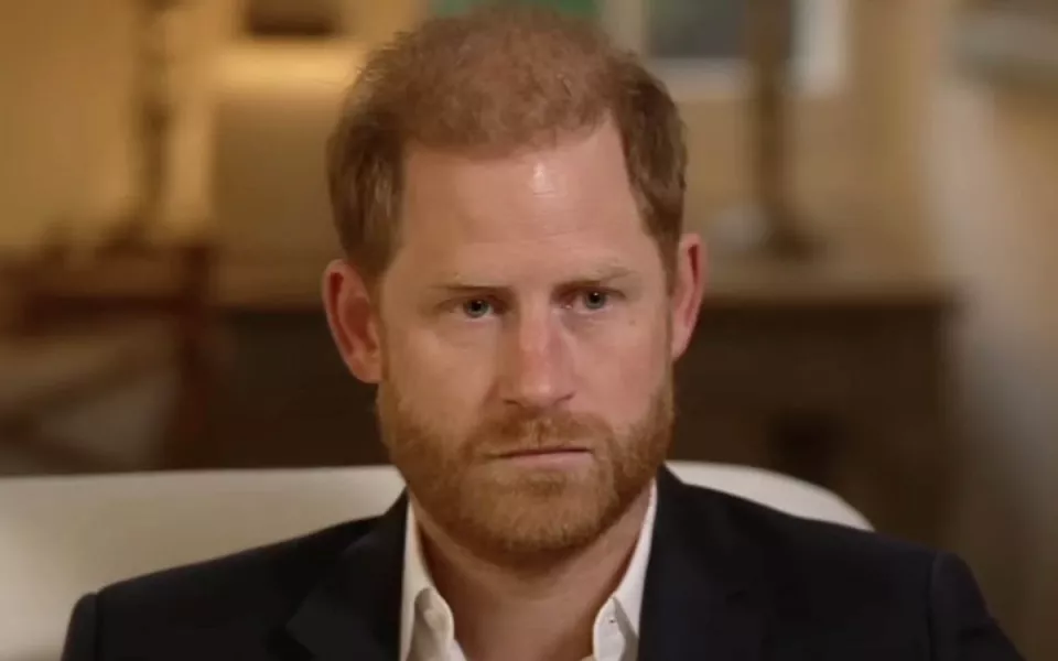 Принц Гарри прошелся по минному полю, как когда-то это сделала принцесса Диана