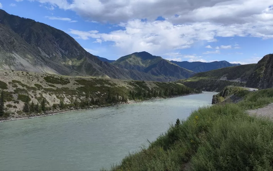 Туриста, пропавшего у мистического места в Республике Алтай, так и не нашли