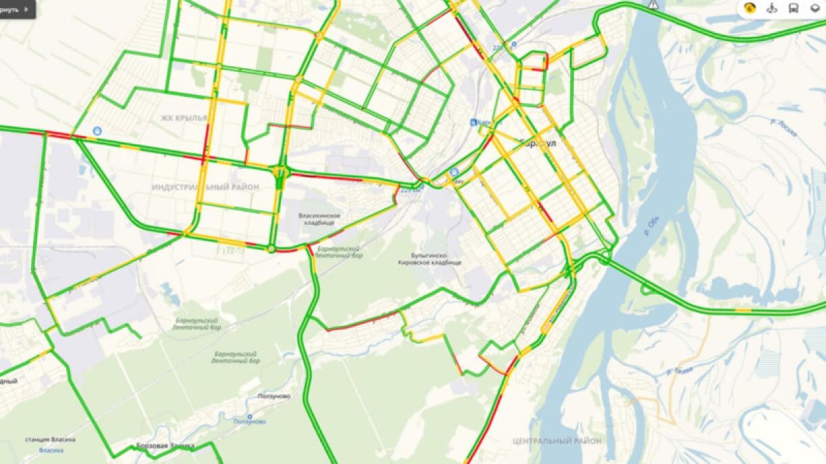 Три большие пробки осложняют дорожную обстановку в Барнауле утром 2 апреля 