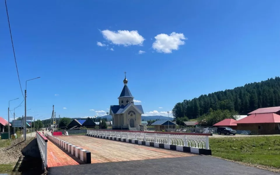 В Республике Алтай закончили ремонт моста через реку Ыныргу