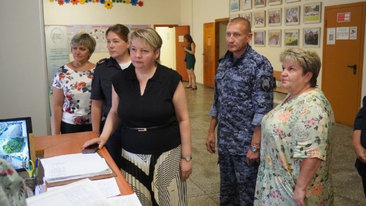 Проверка детсадов и школ в Барнауле
