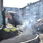 В Барнауле продолжается благоустройство дворов: где проходят работы