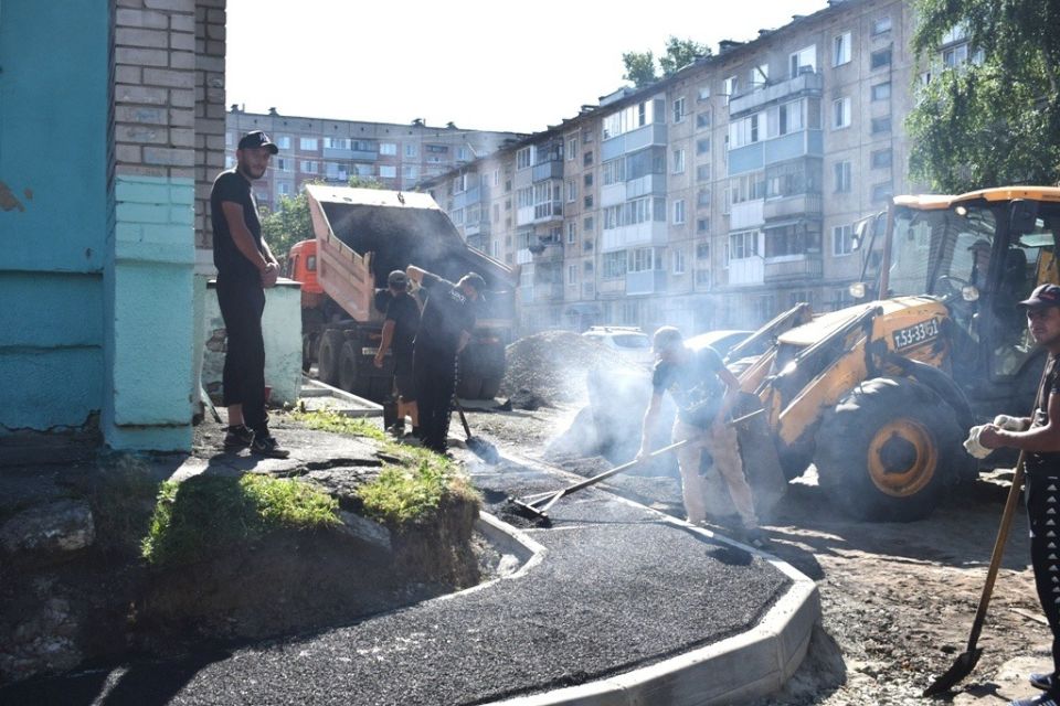 Благоустройство дворовых территорий в Барнауле Благоустройство дворовых территорий в Барнауле